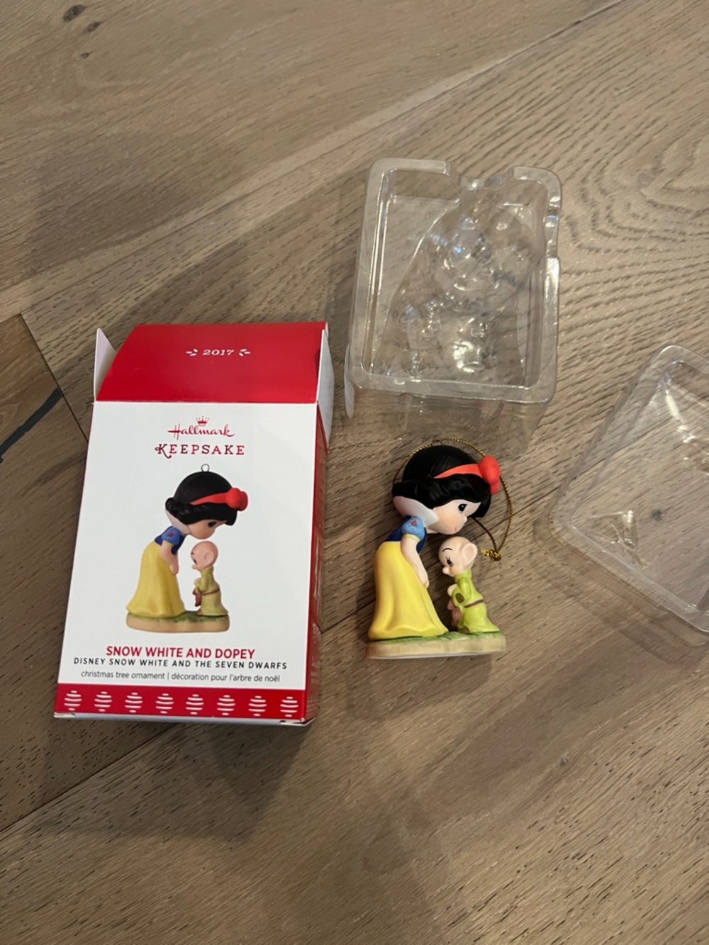 Hallmark Keepsake Snow White and Dopey Ornament - Yellow, Blue, Red